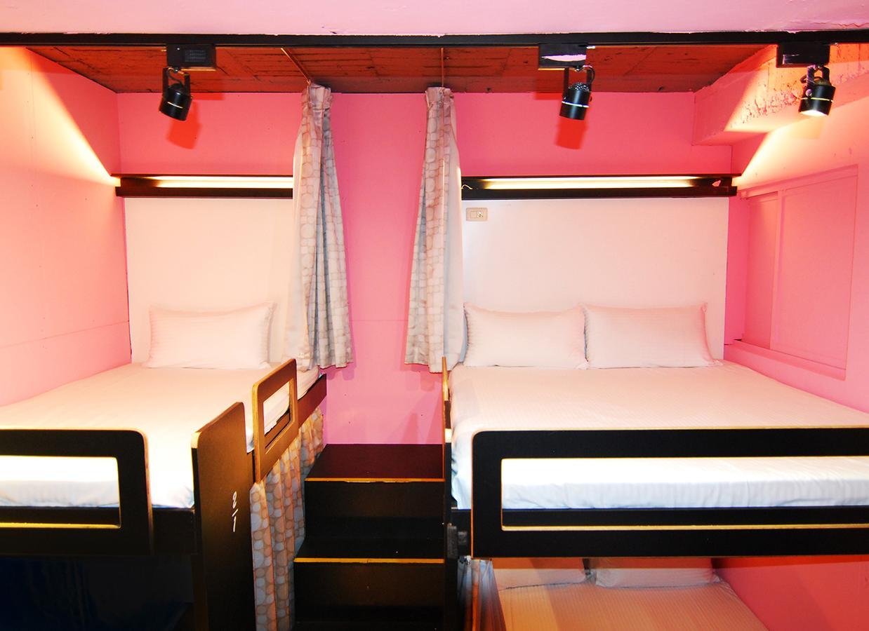 Backpackers Inn, Taipei Exterior photo