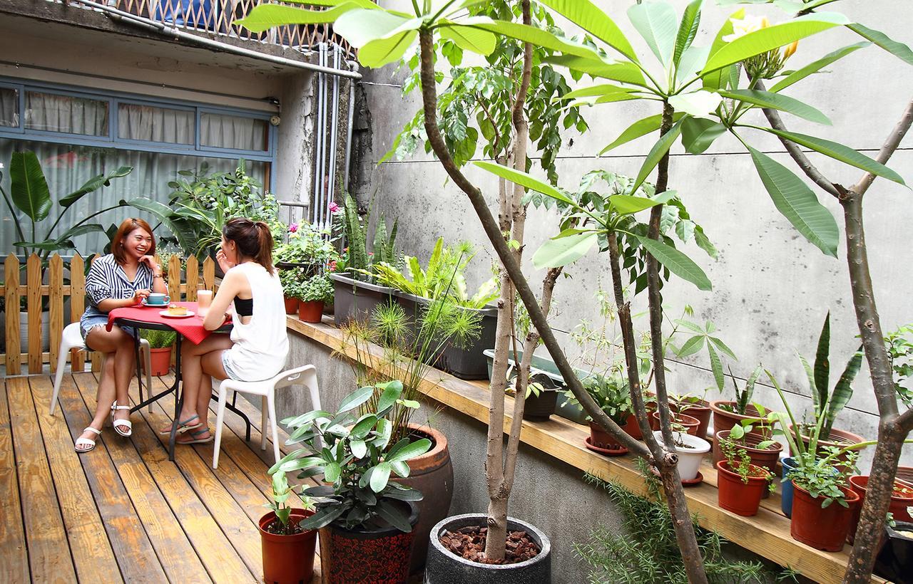 Backpackers Inn, Taipei Exterior photo