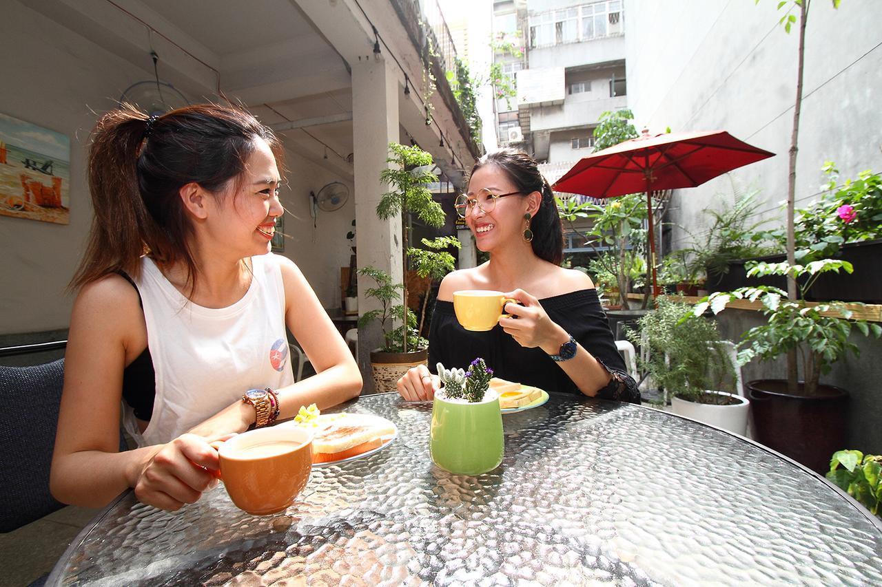 Backpackers Inn, Taipei Exterior photo